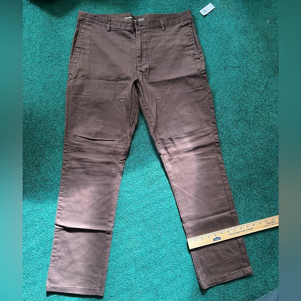 34x32 Brown Old Navy Chinos Khakis NWT